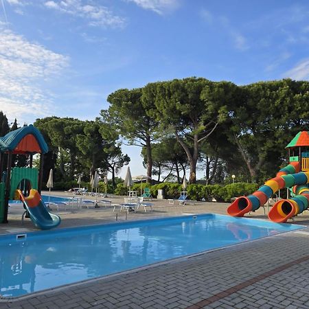 Camping Village Mar Y Sierra San Costanzo Ngoại thất bức ảnh