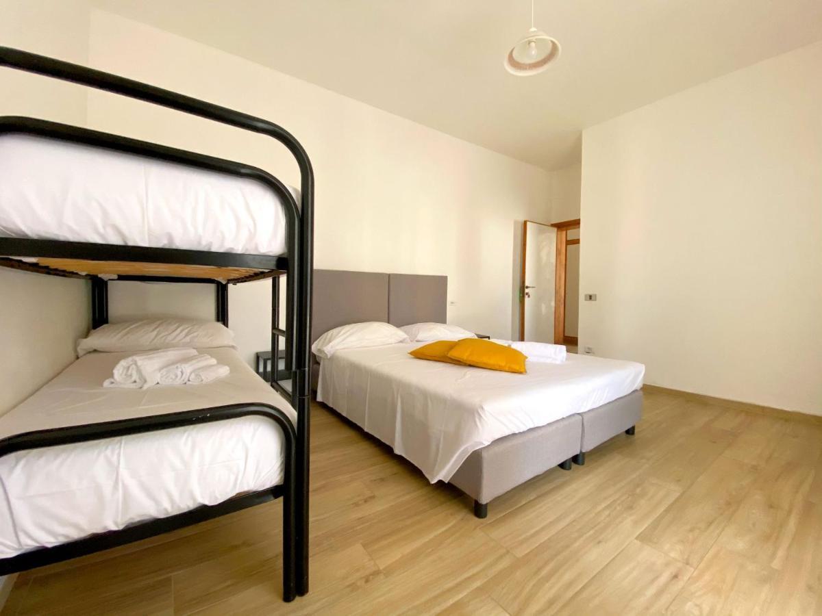 Camping Village Mar Y Sierra San Costanzo Ngoại thất bức ảnh