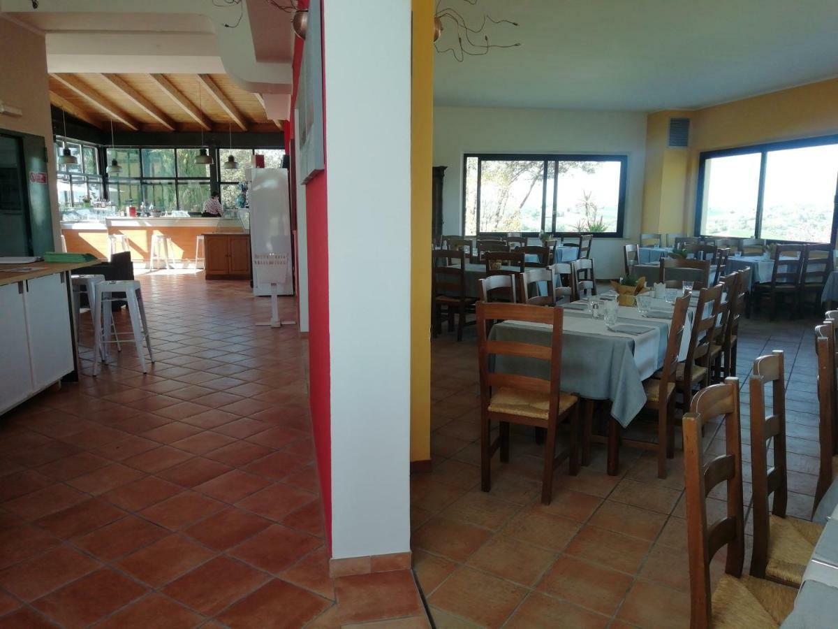 Camping Village Mar Y Sierra San Costanzo Ngoại thất bức ảnh