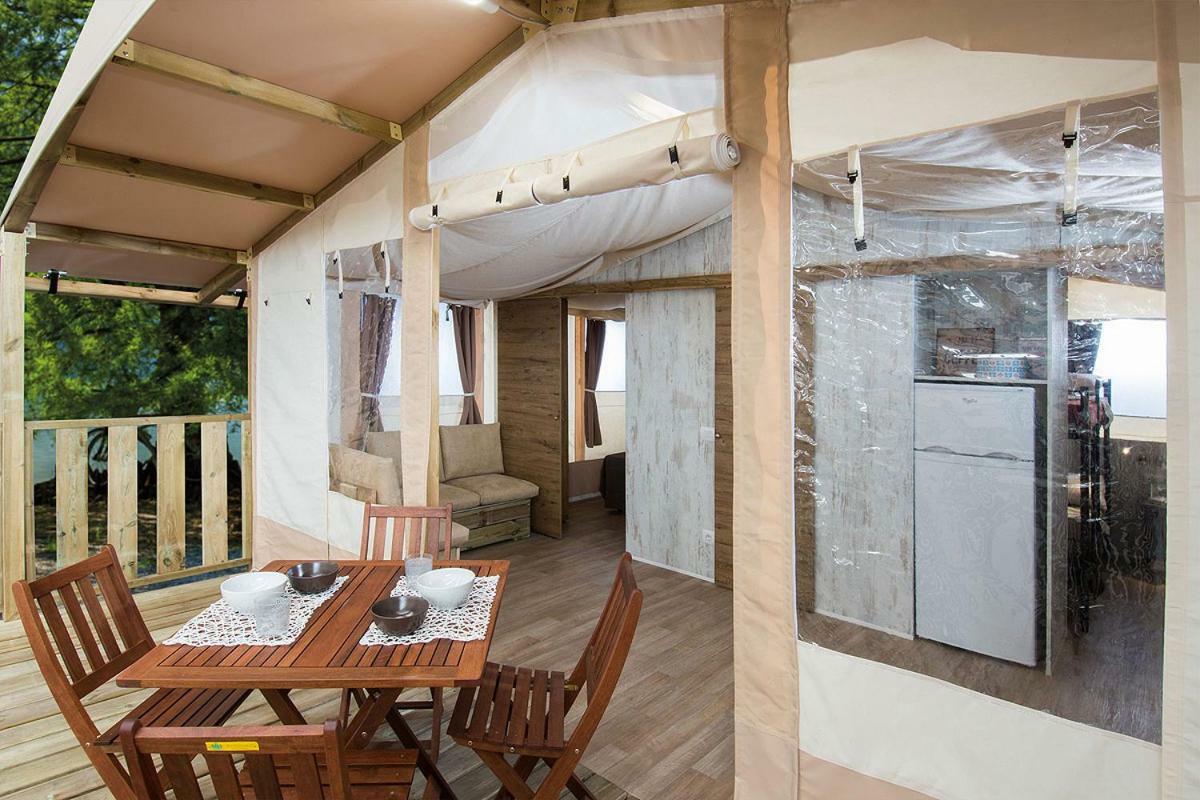 Camping Village Mar Y Sierra San Costanzo Ngoại thất bức ảnh